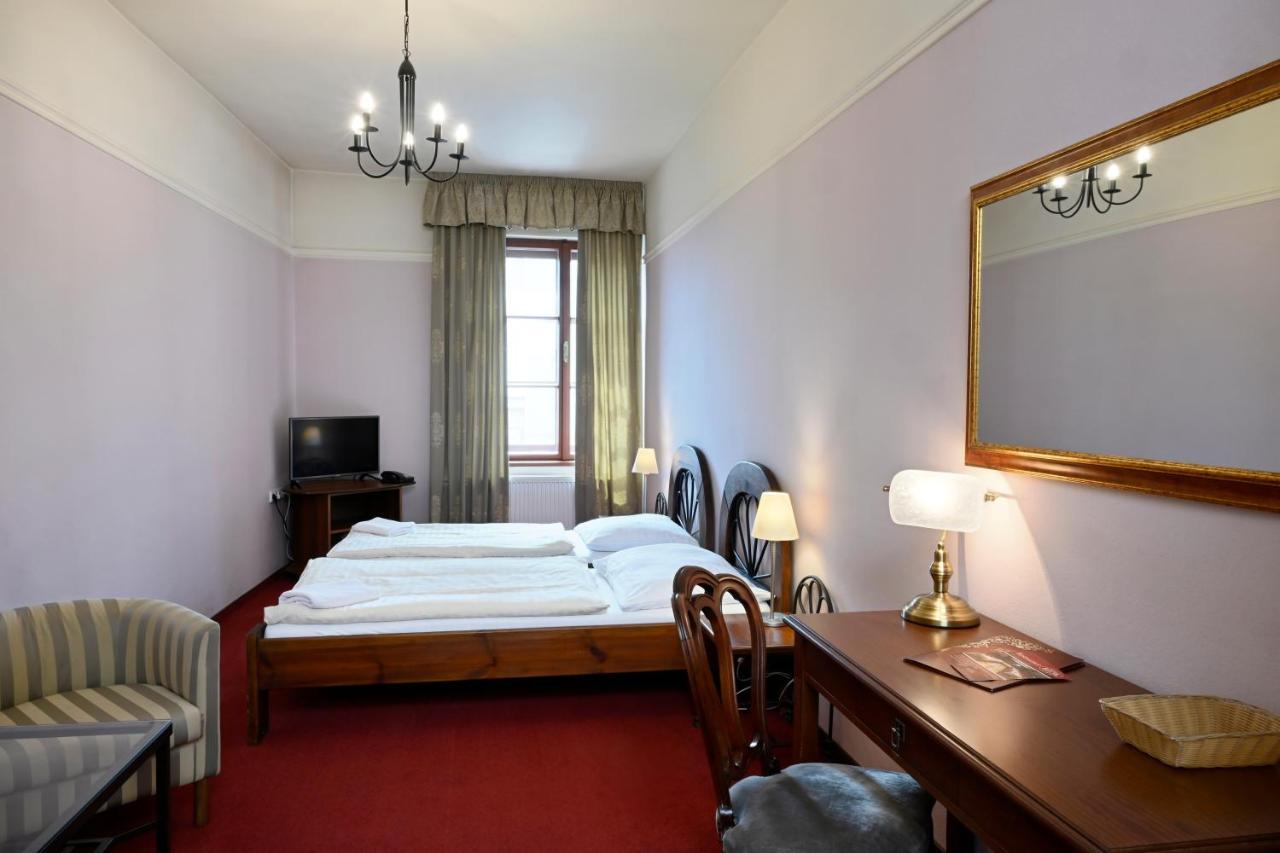 Hotel Boucek กรอมเมียร์ริช ภายนอก รูปภาพ