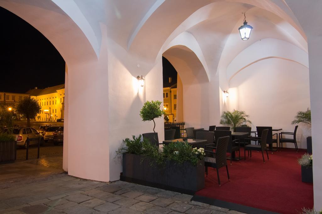 Hotel Boucek กรอมเมียร์ริช ภายนอก รูปภาพ